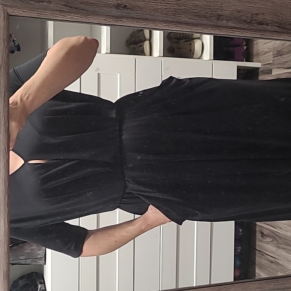 Dress - Picture 2 of 3